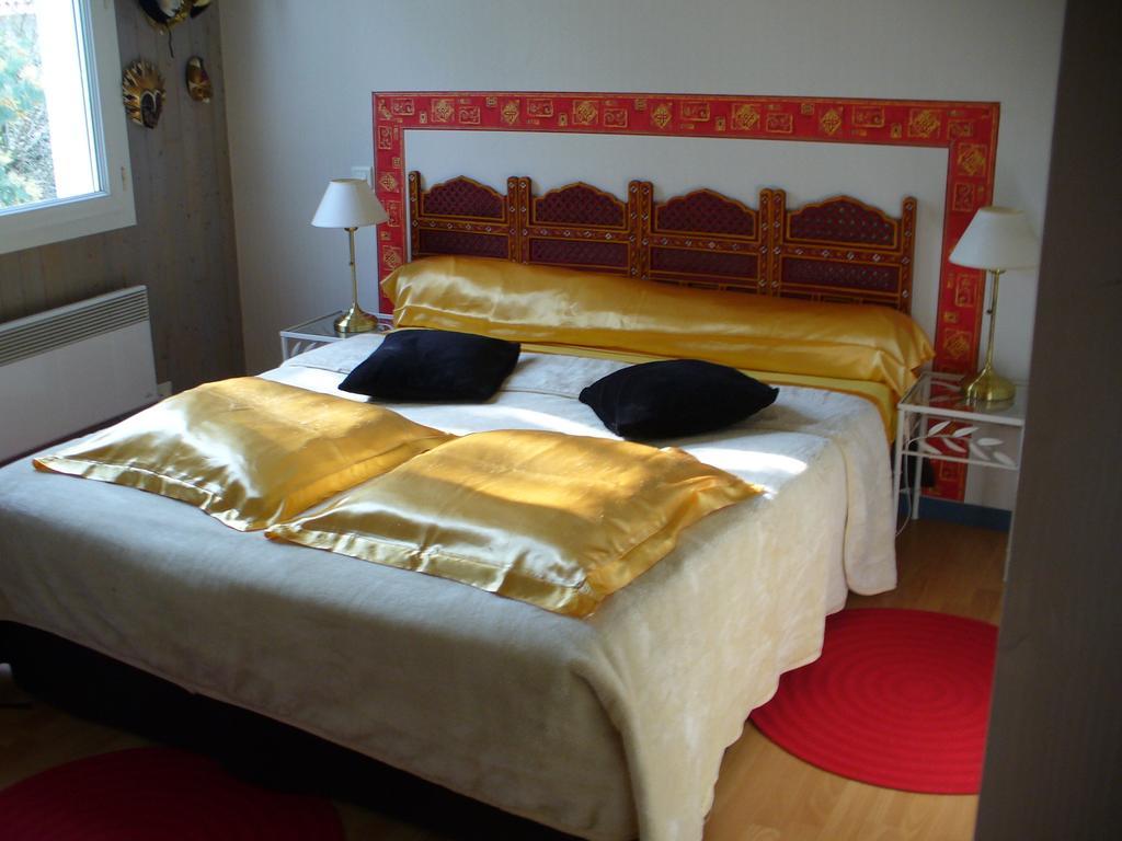 Chambre D'Hotes Dyrslot Bed & Breakfast Saint-Denis-de-Pile Luaran gambar