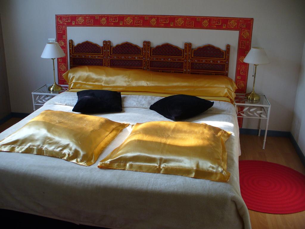 Chambre D'Hotes Dyrslot Bed & Breakfast Saint-Denis-de-Pile Bilik gambar